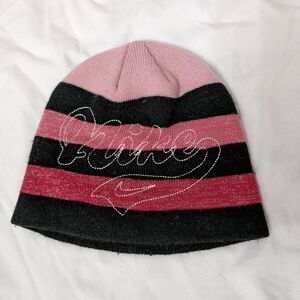 Vintage Nike Beanie Bratz sparkly pink black y2k